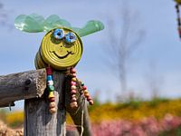 Lutige bee as a sculpture