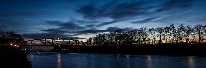 Panorama Pont du canal Juliana Urmond par Gerlach Delissen