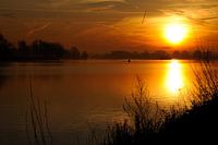 Zonsopkomst aan de Maas