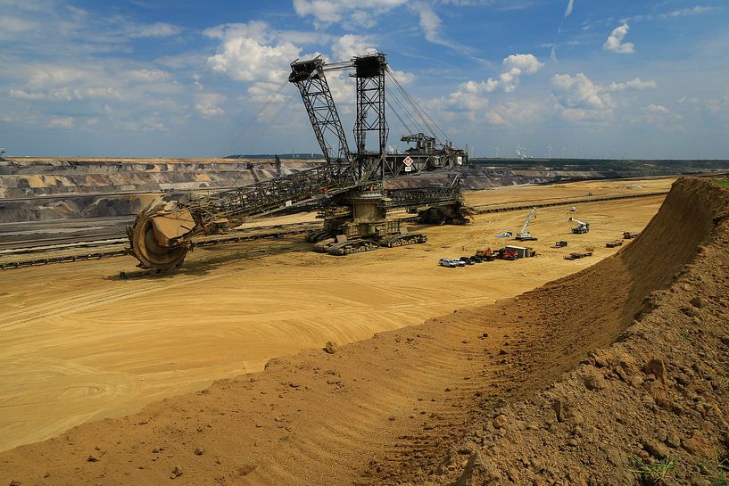 excavateur à roue à aubes dans l'exploitation du lignite par FotoBob