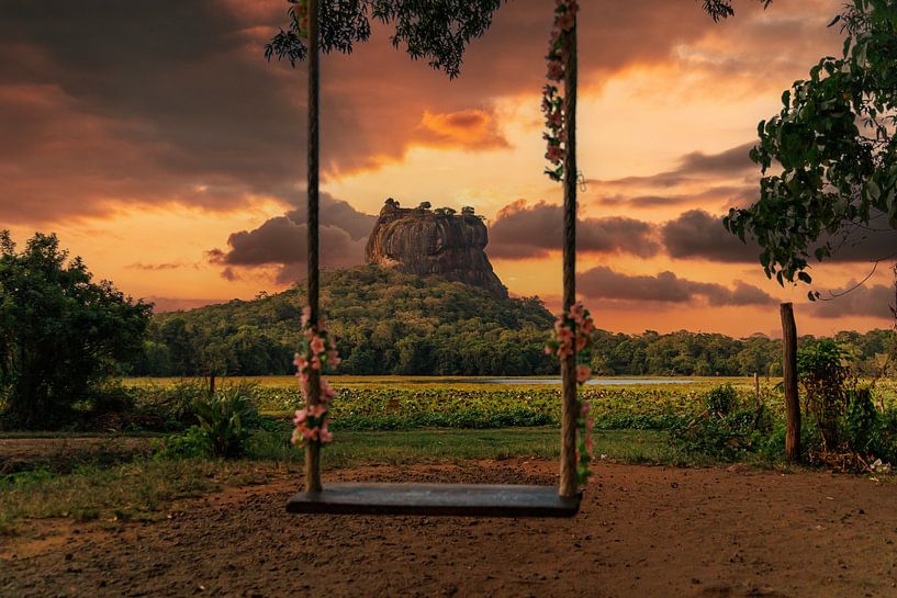Sigiriya (Löwenfelsen) - die ikonische Felsenfestung mit Fresken und atemberaubender Aussicht. von Patrick Fotografeert