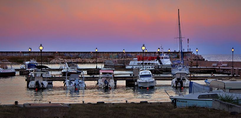 The port of Golden Sands by Maickel Dedeken