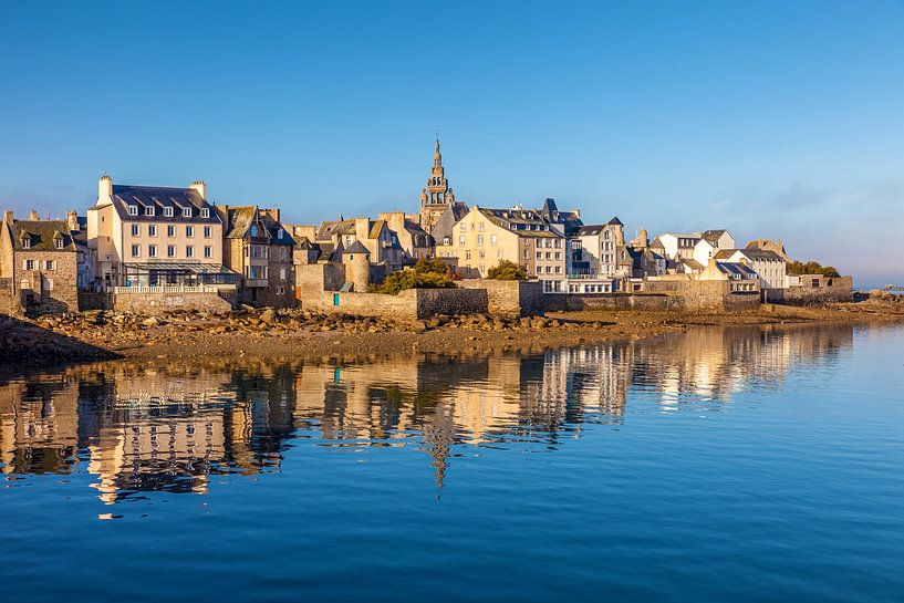 Port de Roscoff dans la lumière du matin, Bretagne par Christian Müringer