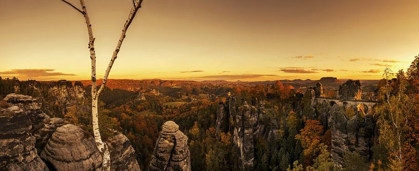 Coucher de soleil au pont Bastei - Panorama par Frank Herrmann