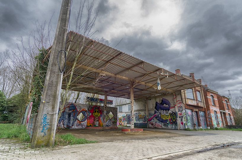 Station-service périmée par Mark Bolijn