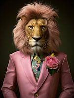 Löwe im rosa Anzug