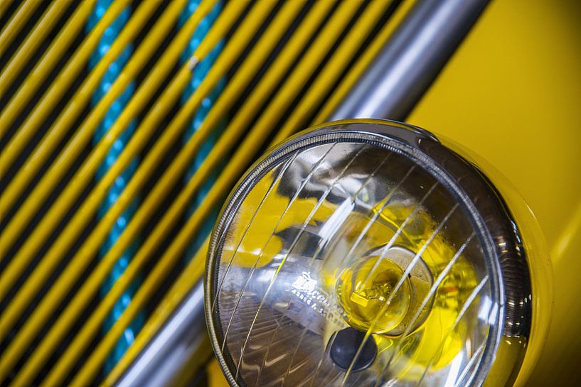 Gele koplamp von Wim Goedhart