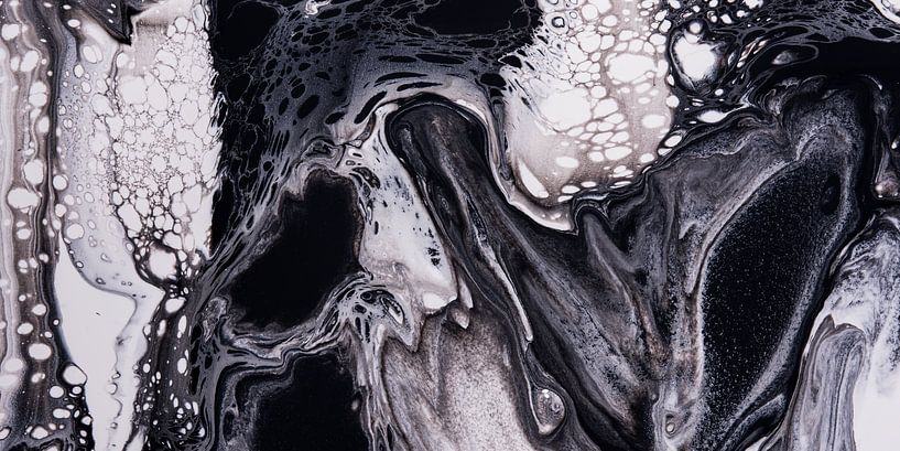 Liquid colors: black, gray, white and a little beige/brown by Marjolijn van den Berg