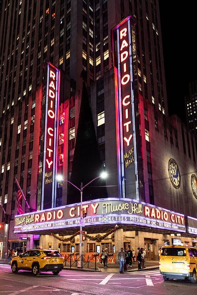 Radio  City Music Hall von swc07
