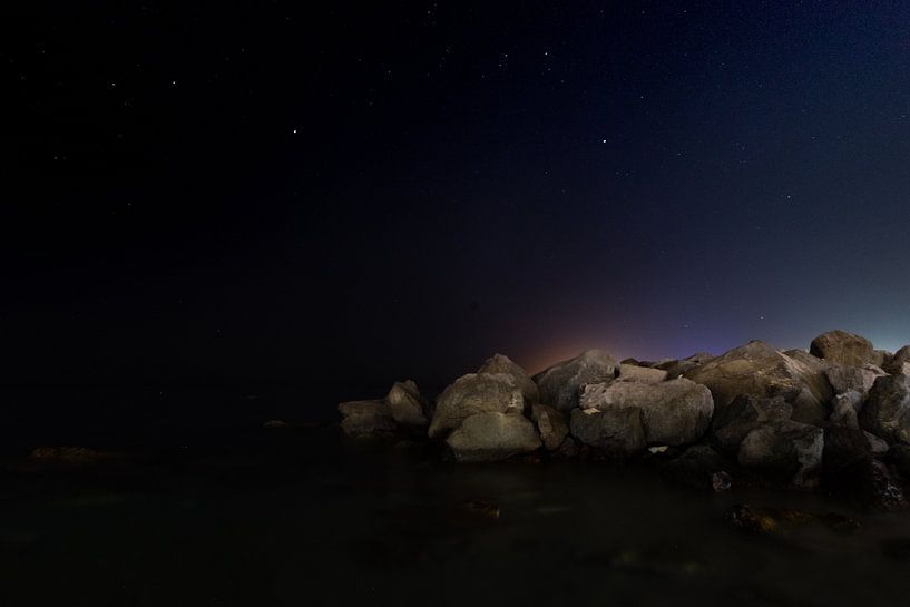 Under the stars by Wilco Mellema