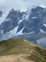 Sentier de montagne vers Whimsical Peaks