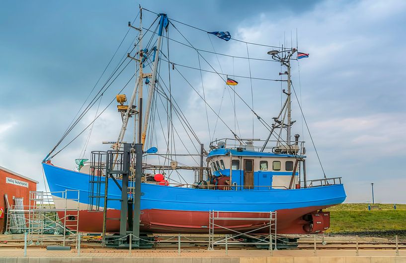 The fishing boat by Christian Schmidt