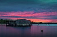 Lever de soleil au Müritz avec hangar à bateaux