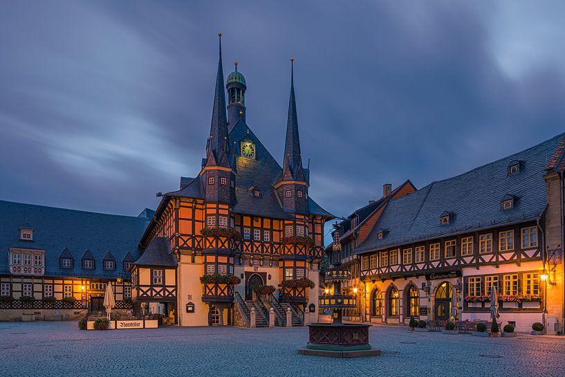 Le célèbre hôtel de ville de Wernigerode, Harz, Saxe-Anhalt, Allemagne. par Henk Meijer Photography