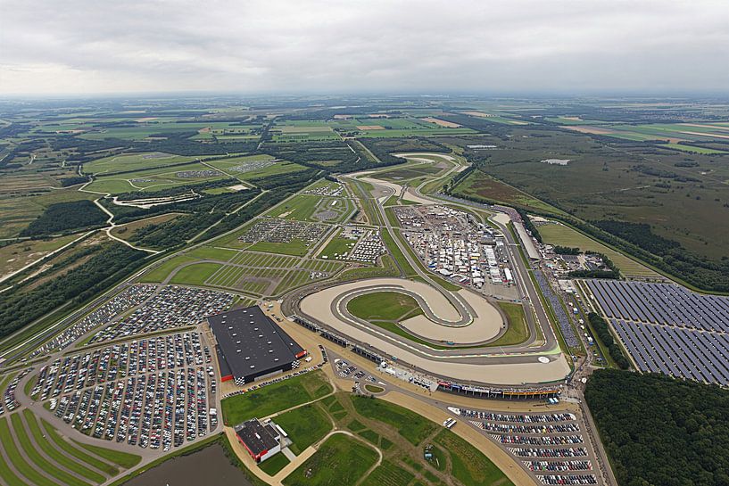 TT Circuit Assen aus der Vogelperspektive von Thijs Schouten