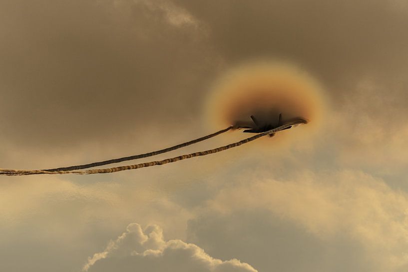 USAF F-35 Lightning II high speed pass Sanicole Airshow. van Jaap van den Berg