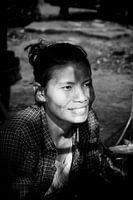 Lächeln von einer Frau aus Myanmar.