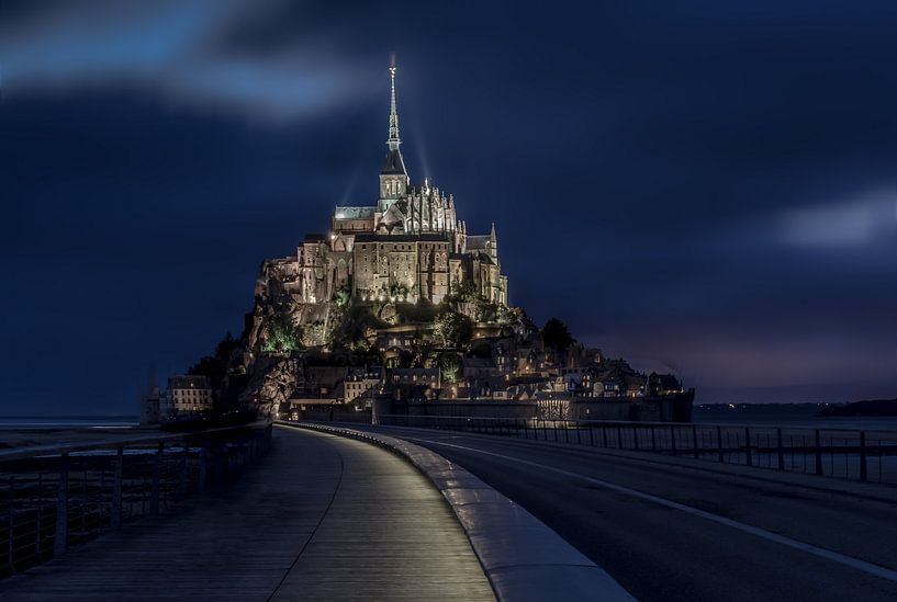 Mont Saint-Michel bei Nacht von Mario Calma
