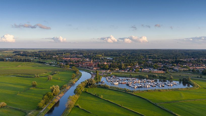 Vue aérienne de Hattem lors d'une chaude soirée d'été par Sjoerd van der Wal Photographie