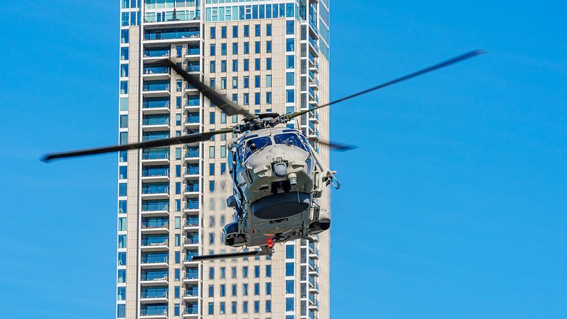 Hélicoptère NH-90 lors des World Port Days 2025. par Jaap van den Berg