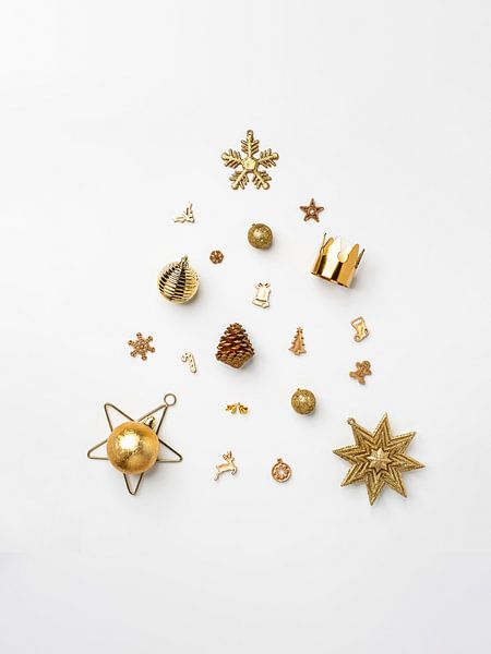 Poster -  Weihnachtsbaum aus dekorativen Elementen von Björn Nelke