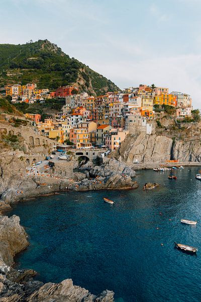 Gekleurde huizen in Cinque Terre van Yaira Bernabela