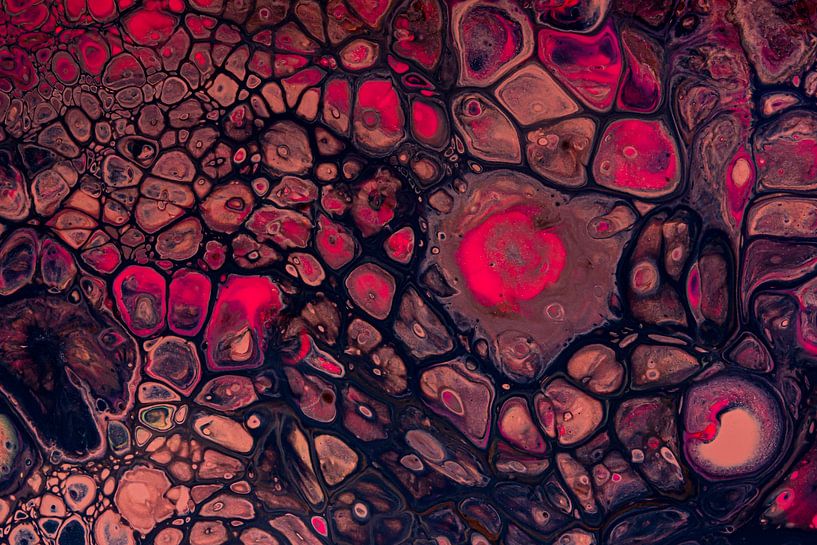 Flüssige warme Farben: Brauntöne, Champagner, Rot und Khakifarben von Marjolijn van den Berg