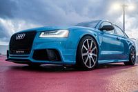 Blauer Audi