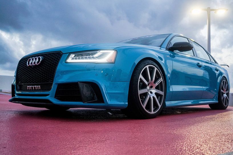 Blue audi by YesItsRobin