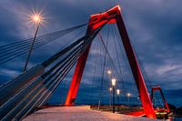 Willemsbrug by night