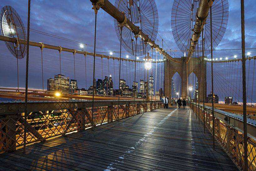 L'heure bleue new-yorkaise sur le pont de Brooklyn par Kurt Krause