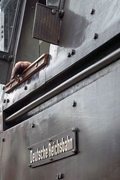 Locomotive by Humphry Jacobs