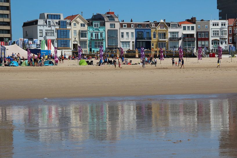 The water has its own translation by Patrick Riemens