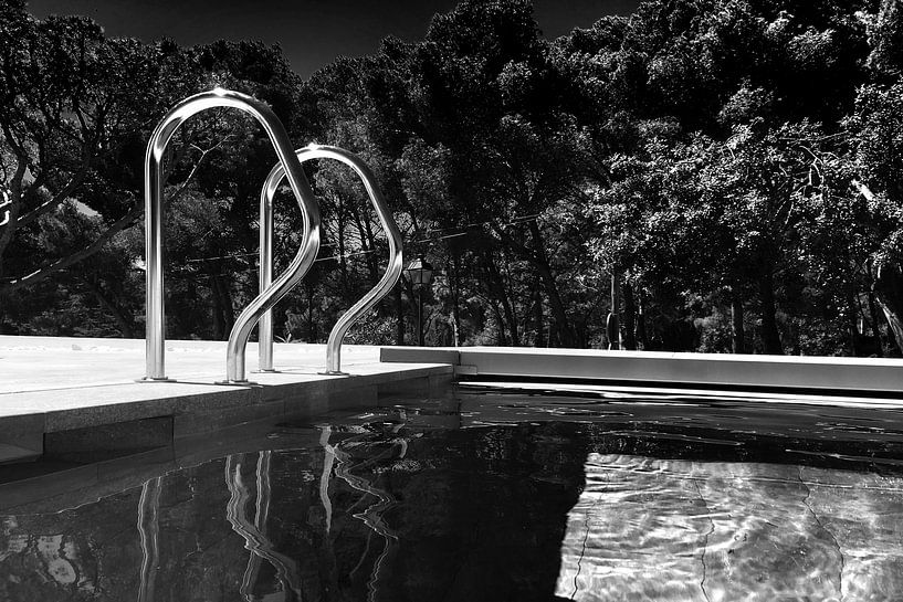 Piscine (noir et blanc) par Rob Blok