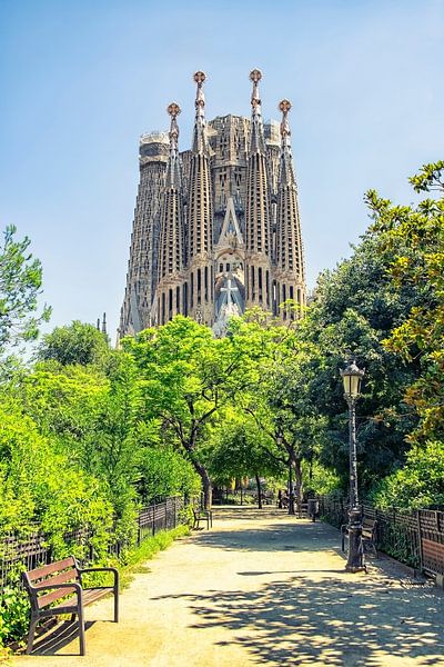 Sagrada Família by Manjik Pictures