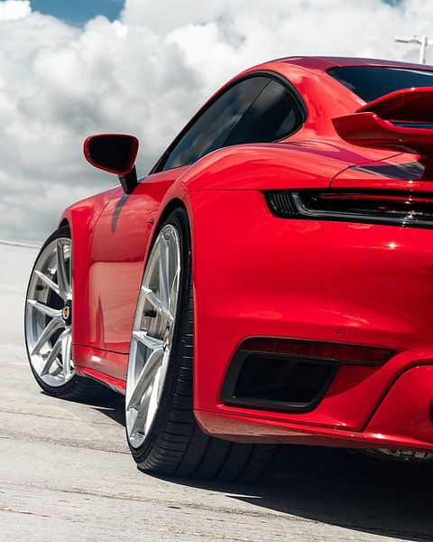 Porsche 992 par PixelPrestige