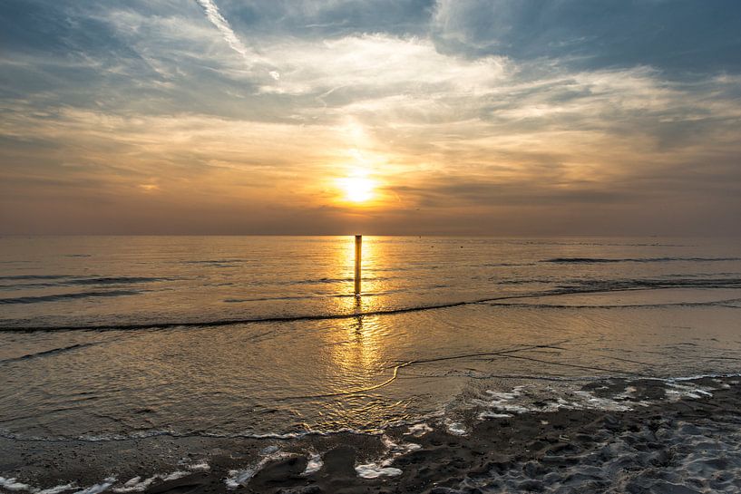 Sunset Wadden island Texel Paal 9 by Waterpieper Fotografie