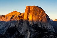 Half Dome met zonsondergang