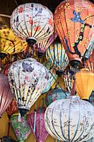 De elegantie van hangende lantaarns in Vietnam