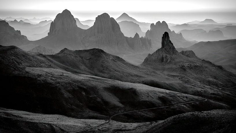 Assekrem - Hogga Mountains -Algeria by Nordwin Alberts / Moving Stills