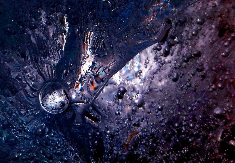 The ice bubble drop by Rudi Lippi