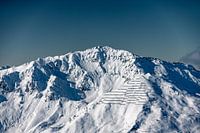 Magnifique phénomène lumineux au-dessus des sommets alpins de la vallée du Zillertal
