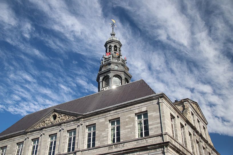 Maastricht city hall by John Kerkhofs