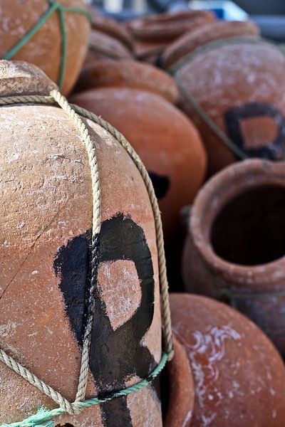 Töpferei in Praia do Burgau. von Marieke van der Hoek-Vijfvinkel