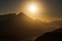 Autumn in the Bernese Oberland. Warm air and alpine tops. Backlight