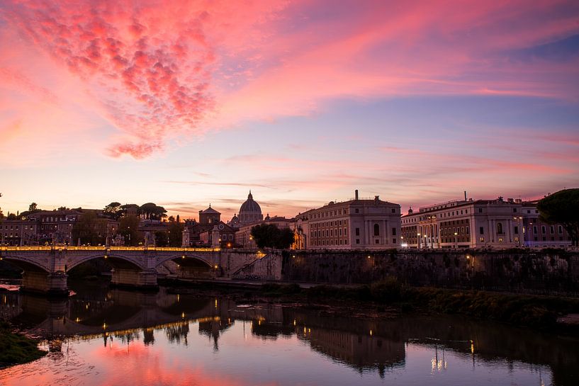 St Peter's Rome by Omega Fotografie