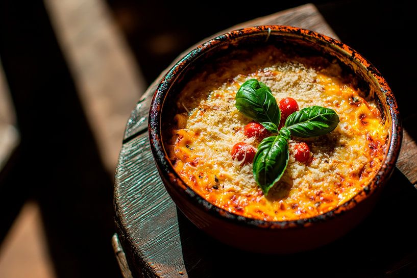 Kleurrijke ovenschotel met verse kruiden van Poster Art Shop