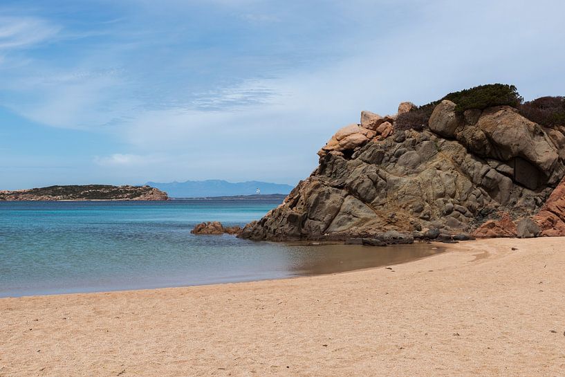 schöner einsamer strand auf der insel maddalena italien bei sardinien von ChrisWillemsen