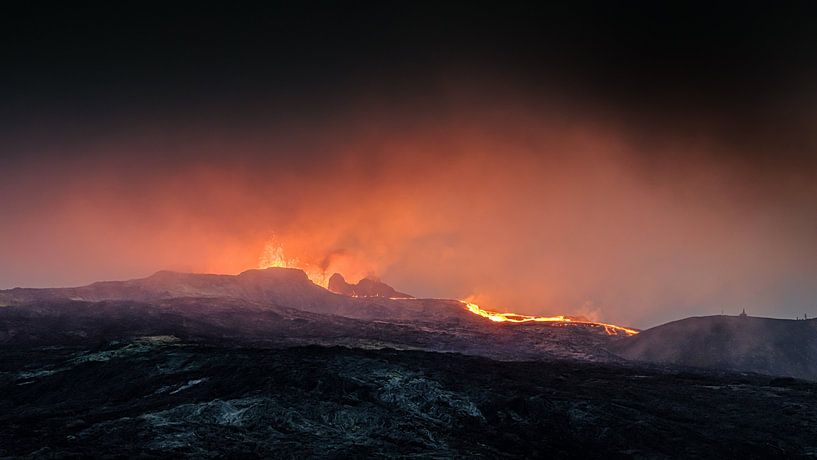 Le &quot;feu&quot; du volcan Fagradalsfjall en Islande par Eddy Westdijk
