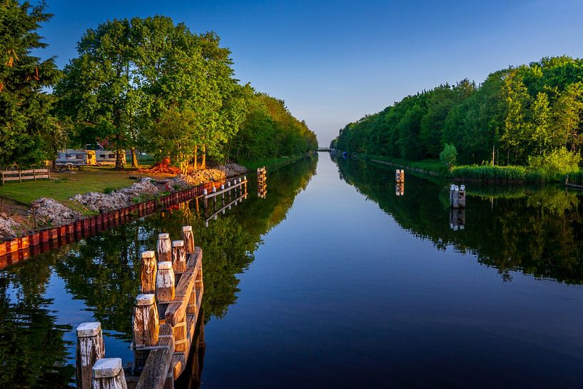 Wasserstraße nach Middenmeer von Rob Baken